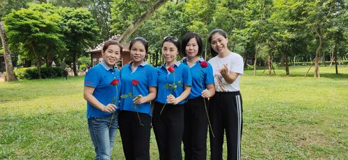 2019年8月7日華夏保險海南分公司龍華支【鼎盛家族】在金牛嶺公園舉辦